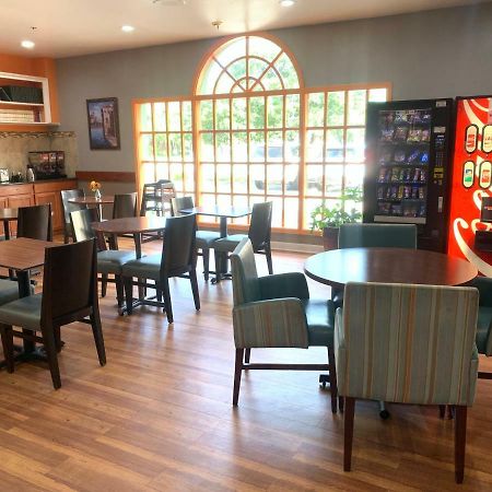 Guest House Inn Medical District Near Texas Tech Univ ลับบ็อก ภายนอก รูปภาพ