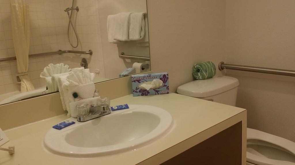 Guest House Inn Medical District Near Texas Tech Univ ลับบ็อก ห้อง รูปภาพ