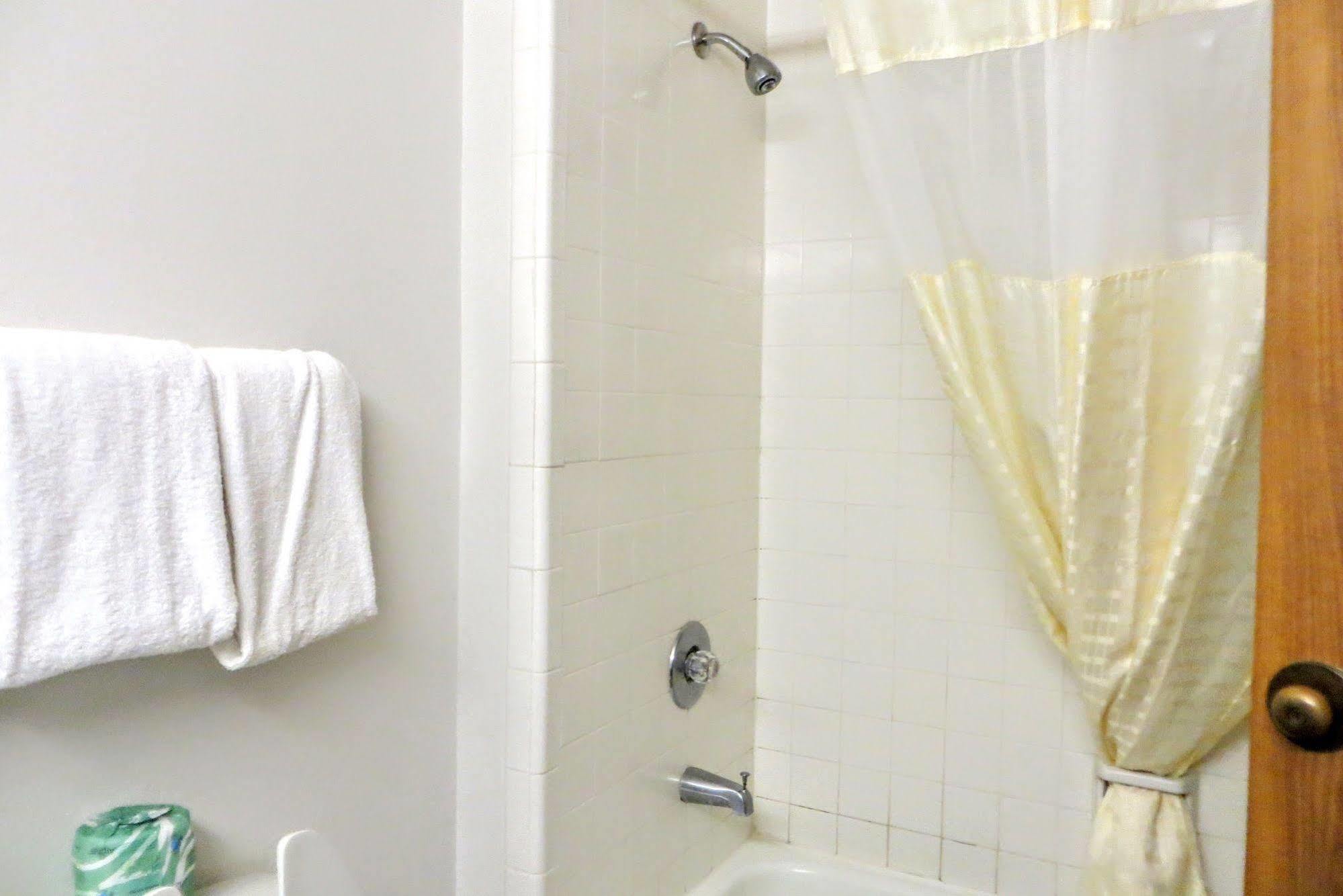 Guest House Inn Medical District Near Texas Tech Univ ลับบ็อก ภายนอก รูปภาพ