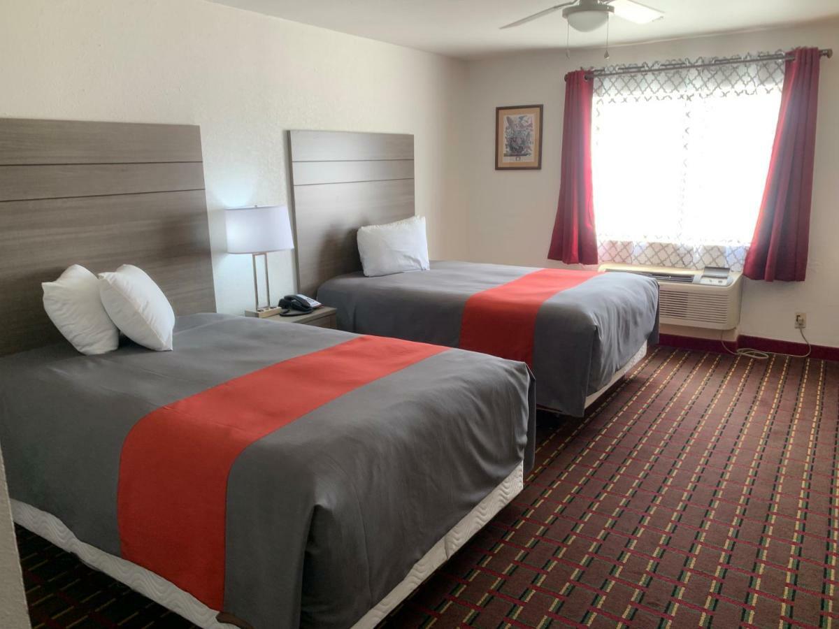 Guest House Inn Medical District Near Texas Tech Univ ลับบ็อก ภายนอก รูปภาพ